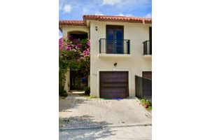 2654 Sw 31st Pl 2654, Miami
