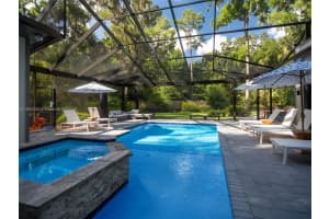 2261 Nw 24th Ave Gainesville, FL 32605 - MLS#A11880503