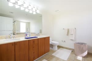 888 S Douglas Rd 1417 Coral Gables, FL 33134 - MLS#A11880510