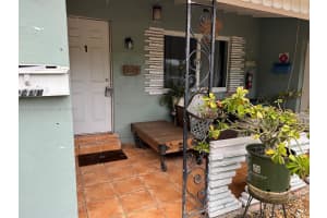 1101 Ne 14th Ave 1-4 Fort Lauderdale, FL 33304 - MLS#A11880520
