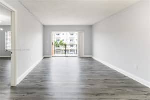 365 Ne 125th St 302 North Miami, FL 33161 - MLS#A11880542