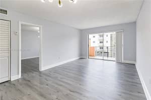 365 Ne 125th St 302 North Miami, FL 33161 - MLS#A11880542