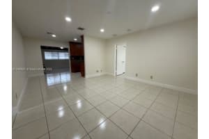 5730 Nw 112th Ter Hialeah, FL 33012 - MLS#A11880557