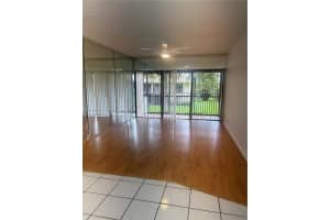 5981 Washington St 215 Hollywood, FL 33023 - MLS#A11880564