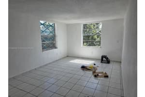 MLS# A11880569, Hialeah, Florida 33012