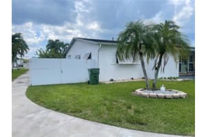 610 Nw 16th St, Homestead