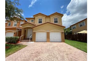 11005 Nw 87th St Doral, FL 33178 - MLS#A11880613