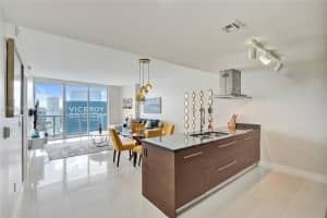 485 Brickell Ave 4207, Miami