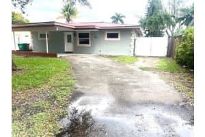 4150 Sw 56th Ter Davie, FL 33314 - MLS#A11880625