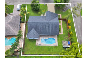 7107 Nw 39th St Coral Springs, FL 33065 - MLS#A11880638