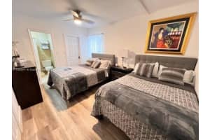 281 Lafayette Dr Miami Springs, FL 33166 - MLS#A11880641