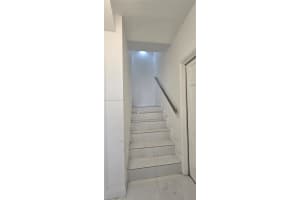 3915 Ponce De Leon Blvd Coral Gables, FL 33134 - MLS#A11880652
