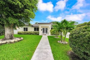 11011 Ne 9th Ct Biscayne Park, FL 33161 - MLS#A11880654