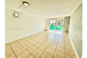 9360 Fontainebleau Blvd, Miami, FL 33172, Sold 10/28/25