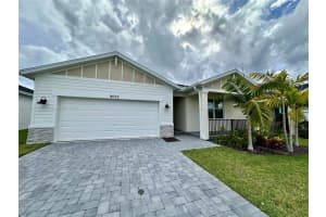 9035 Dahlia Cir 9035 Port Saint Lucie, FL 34986 - MLS#A11880673