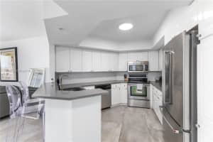 1800 Sunset Harbour Dr 815 Miami Beach, FL 33139 - MLS#A11880675