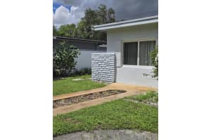 445 Nw 125th St 1 North Miami, FL 33168 - MLS#A11880685