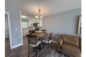9001 Sunrise Lakes Blvd 308 Sunrise, FL 33322 - MLS#A11880701