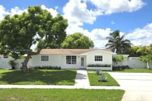 11300 Sw 179th St, Miami