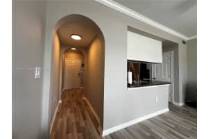 911 N Orange Ave 333 Orlando, FL 32801 - MLS#A11880717