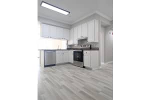 911 N Orange Ave 333 Orlando, FL 32801 - MLS#A11880717