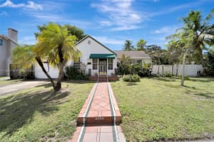 2442 Fillmore St Hollywood, FL 33020 - MLS#A11880746