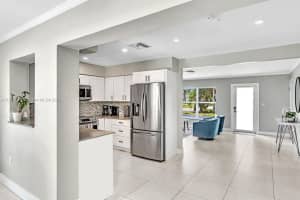 1577 Ne 48th Ct Oakland Park, FL 33334 - MLS#A11880773