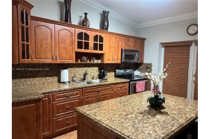 7667 NW 182nd Ln, Hialeah, FL 33015, Sold 10/09/25