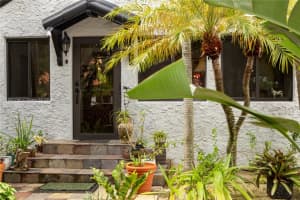 452 Sw 21st Rd, Miami