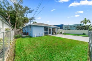 612 Nw 15th Ave Fort Lauderdale, FL 33311 - MLS#A11880807