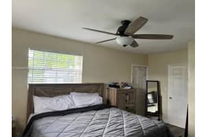 1732 Nw 18th St Fort Lauderdale, FL 33311 - MLS#A11880809