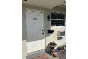 4951 Sw 26th Ave 1-2 Dania Beach, FL 33312 - MLS#A11880824