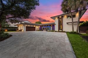 1025 Diplomat Parkway Hollywood, FL 33019 - MLS#A11880834