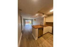 5201 Geneva Way 110 Doral, FL 33166 - MLS#A11880846