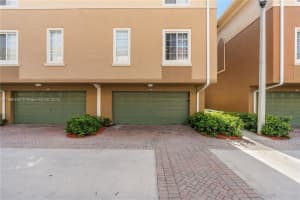 2991 Ne 185th St 1706, Aventura