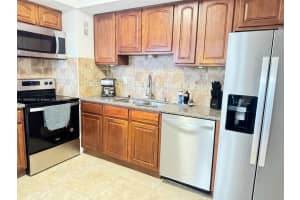 5838 Collins Ave 2a Miami Beach, FL 33140 - MLS#A11880865