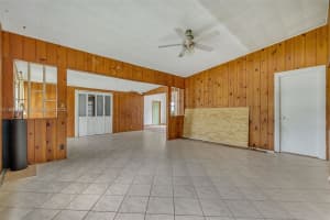 310 Sw 1st Ave Boynton Beach, FL 33435 - MLS#A11880870