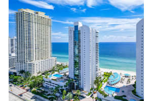 16485 Collins Ave Ph35c Sunny Isles Beach, FL 33160 - MLS#A11880882