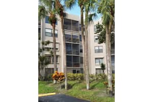 901 Colony Point Cir 304 Pembroke Pines, FL 33026 - MLS#A11880912