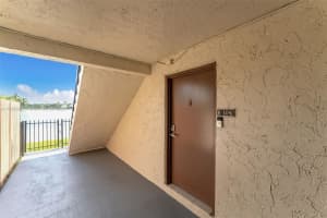 8307 Sw 142nd Ave E104, Miami
