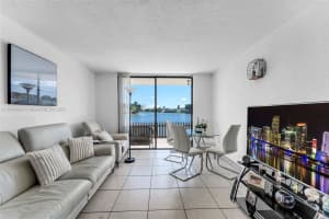 8307 Sw 142nd Ave E104 Miami, FL 33183 - MLS#A11880983