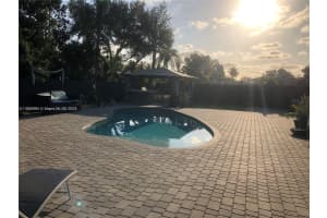 8595 Sw 128th St Miami, FL 33156 - MLS#A11880994