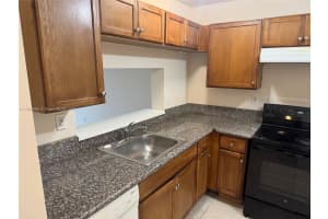 486 Nw 165th St Rd B-506, Miami 486 Nw 165th St Rd B-506, Miami