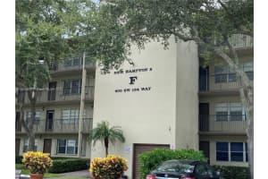 400 Sw 134th Way 413f, Pembroke Pines