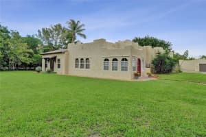 406 Ne 5th Ave Pompano Beach, FL 33060 - MLS#A11881024
