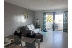 1200 14th St 6b Miami Beach, FL 33139 - MLS#A11881028