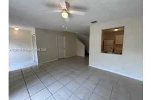 910 Cypress Way E Palm Springs, FL 33406 - MLS#A11881039