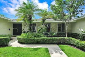 8570 Sw 155th Ter Palmetto Bay, FL 33157 - MLS#A11881043