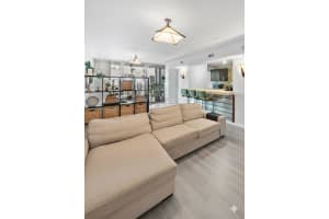 2655 Collins Ave 510 Miami Beach, FL 33140 - MLS#A11881047