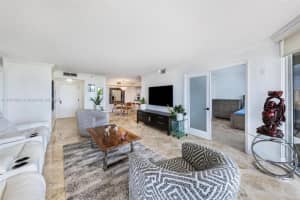4000 Towerside Ter 1209, Miami